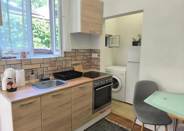 Apartment Compass- Super Center Burgas